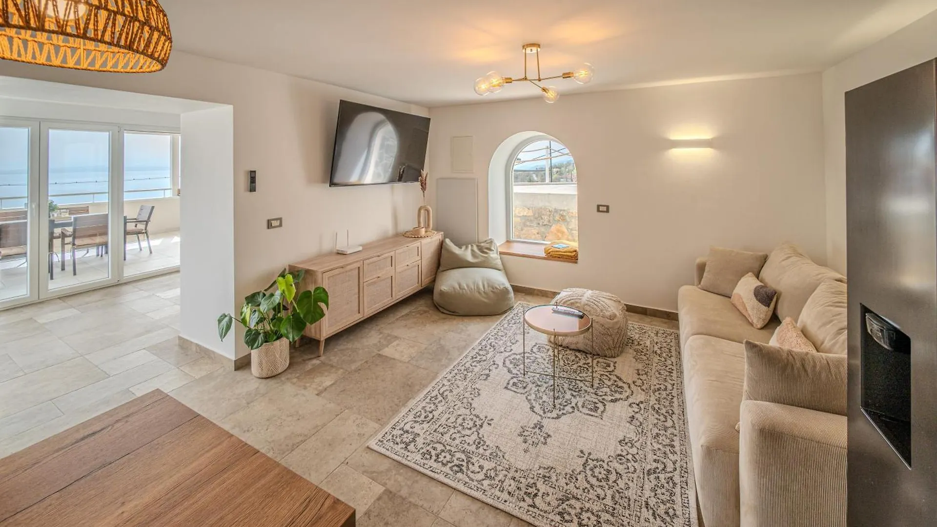 Nachhaltige Wellnessauszeit Mit Traumblick, Pool, Sauna, Whirl-Wanne Opatija